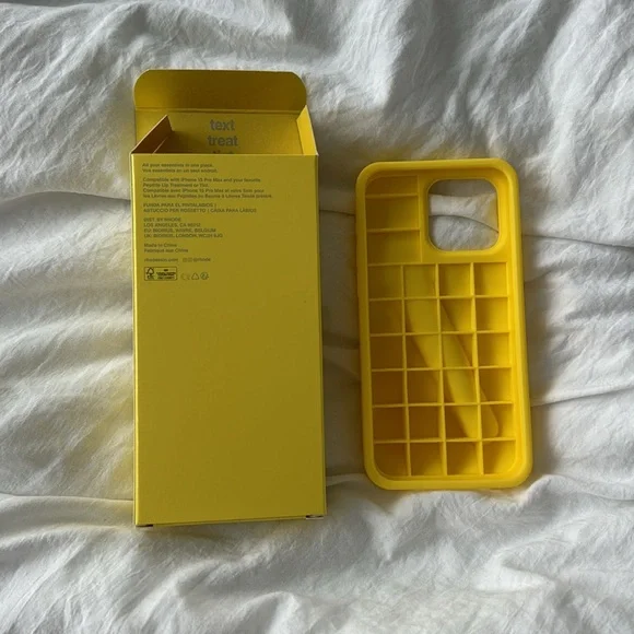 RHODE IPhone 15 Pro Max Lemontini Case - Picture 2 of 4